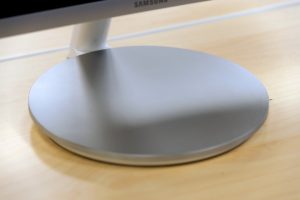 samsung-cf591-monitor-standbase-720x720