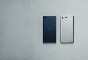 Bezel-Less