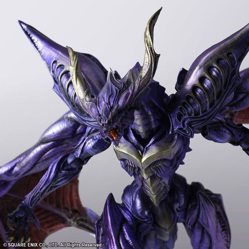 Final Fantasy Bahamut Statue