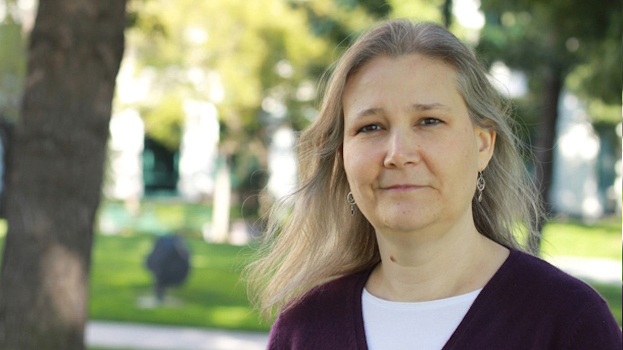 Amy Hennig