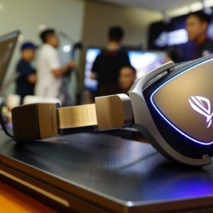 ASUS ROG Delta