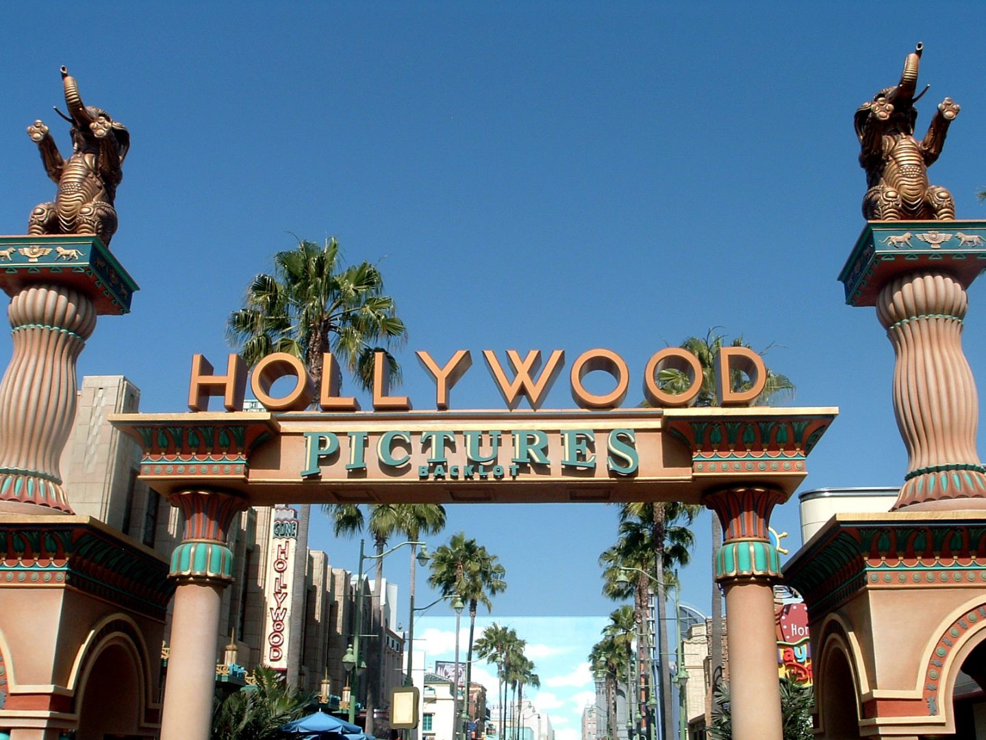 Hollywood Pictures