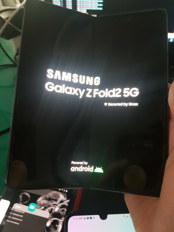 Galaxy Z Fold2 5G nuove immagini in rete