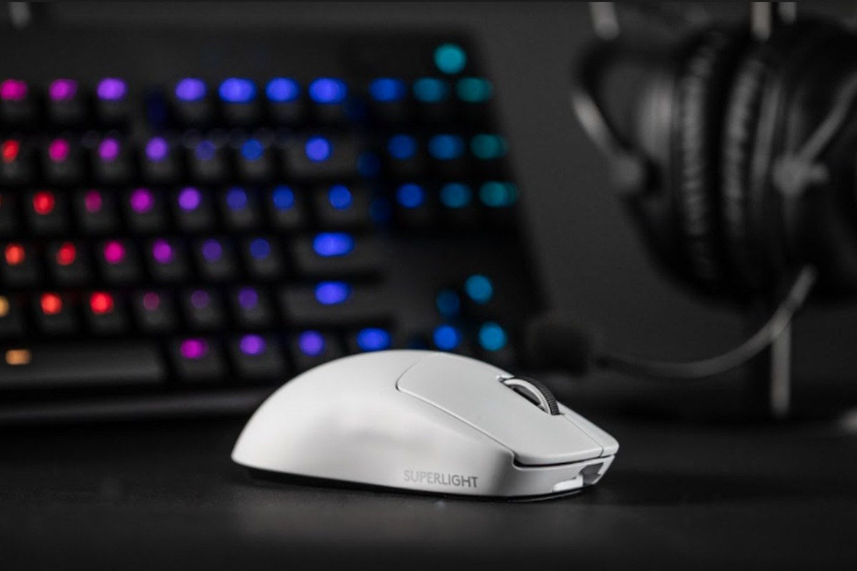Logitech
