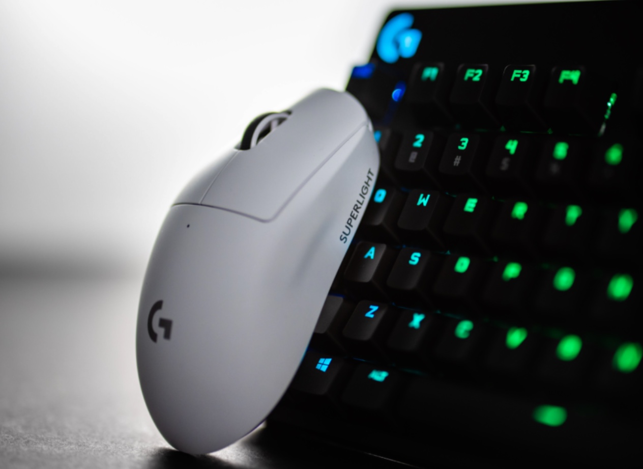 Logitech
