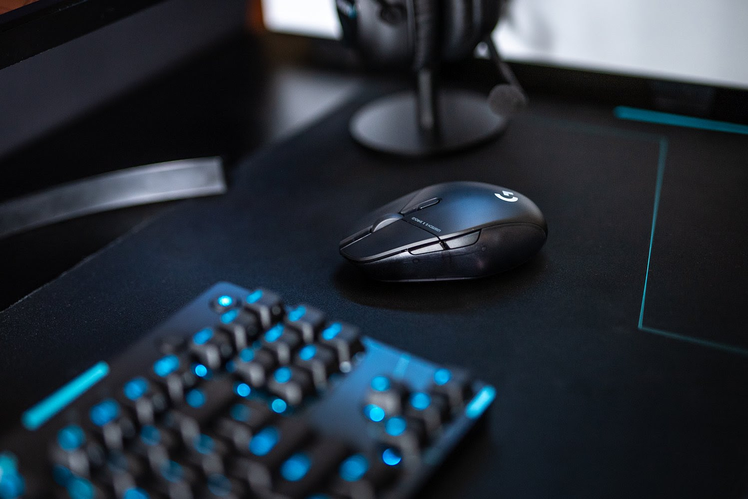 Logitech G303 Shroud Edition