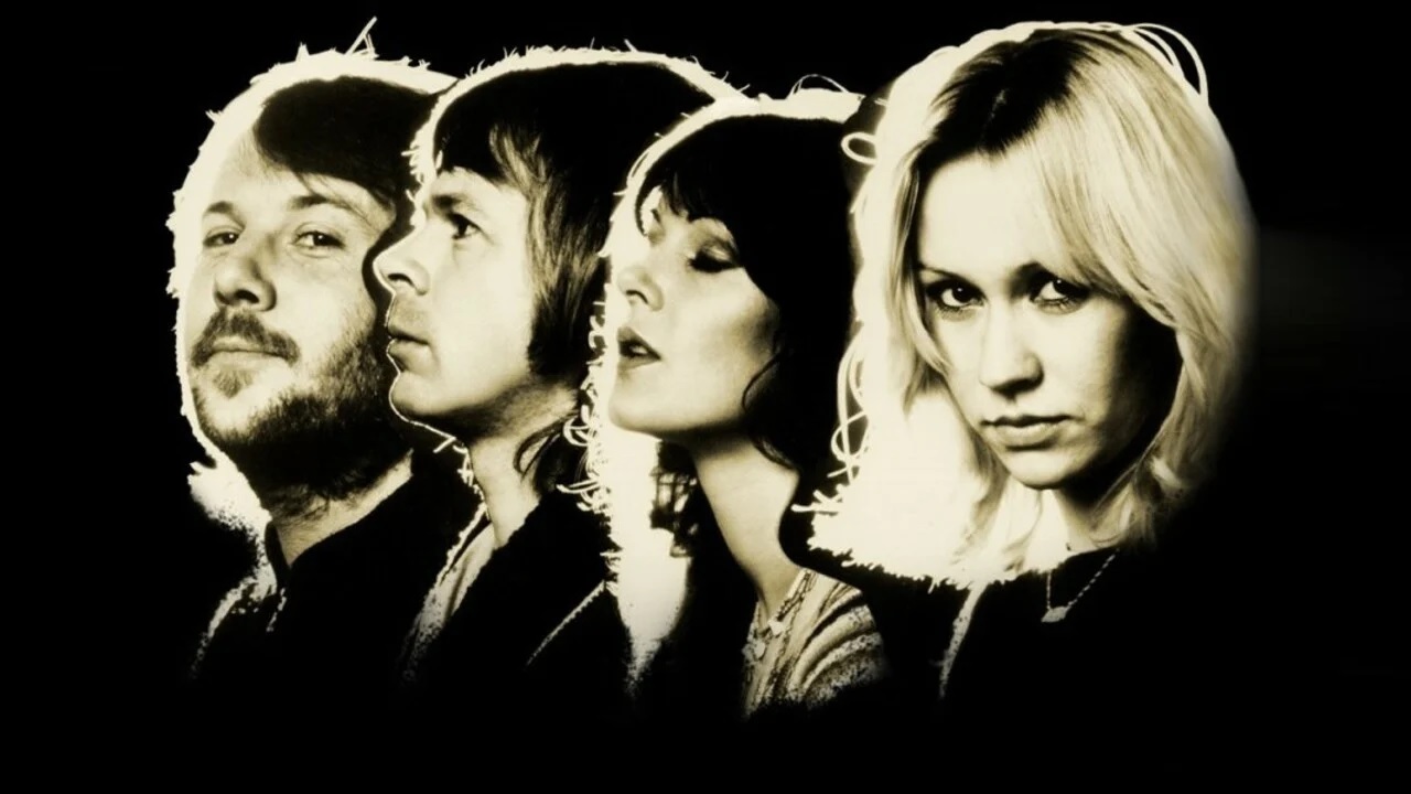 Let's Sing Presents ABBA