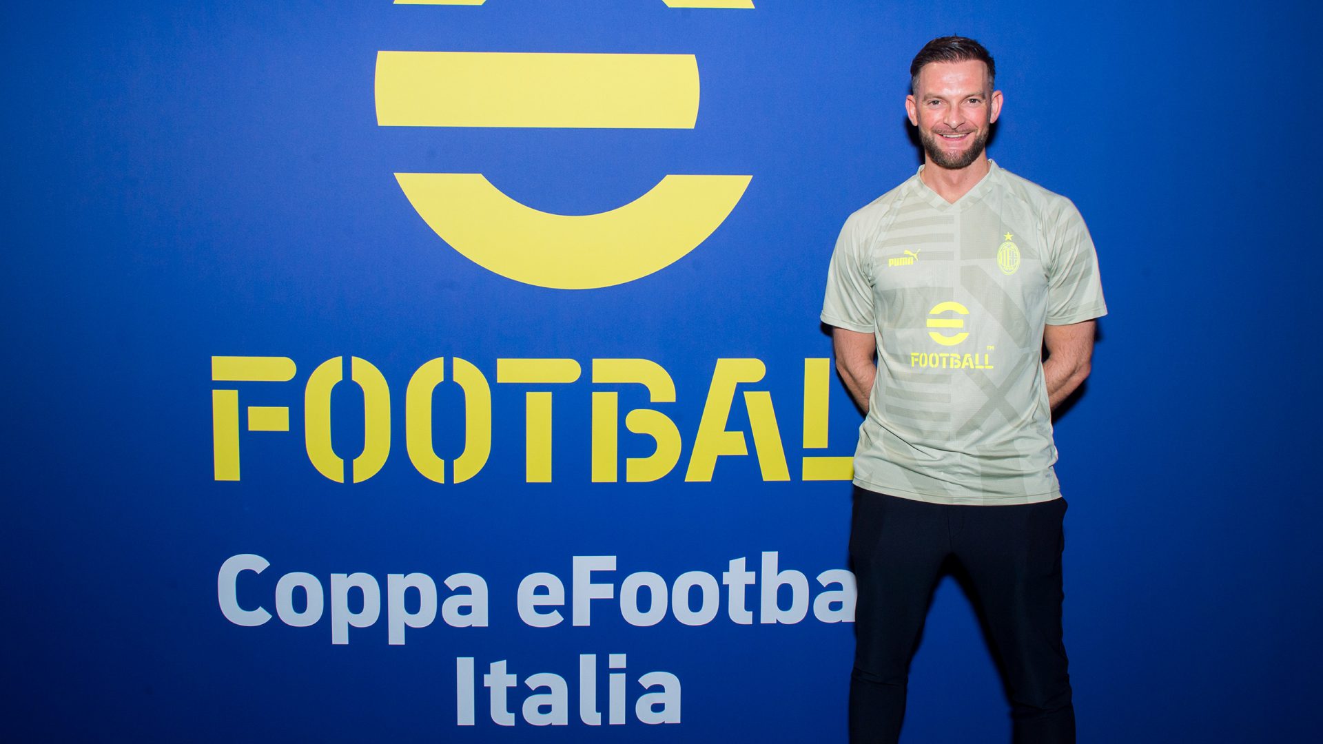 david monk efootball konami