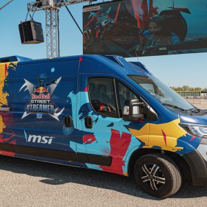 Red Bull; Red Bull Street Streamer