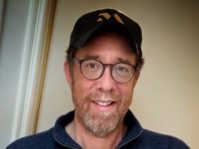 Rob Minkoff cartoons on the bay